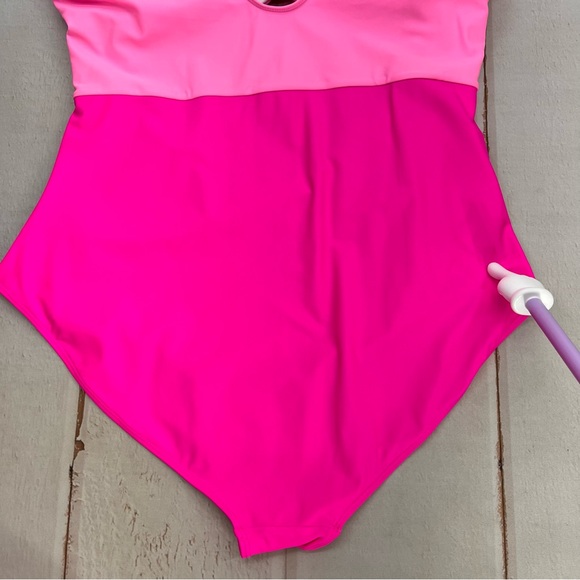 Women's Plus Size One Piece Swimsuits Tummy Control V Neck Cutout Bathing Suit - Picture 12 of 17